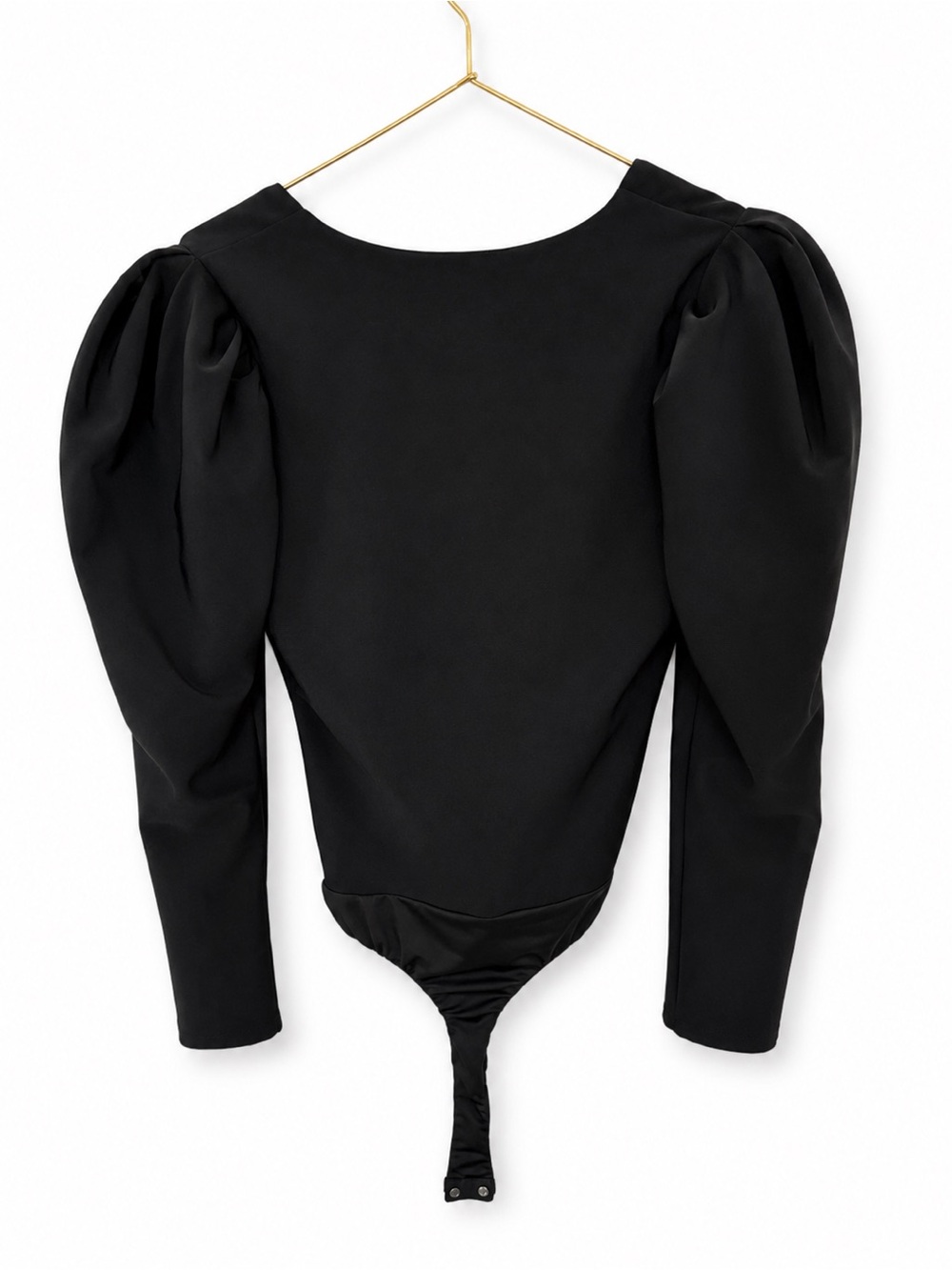 π ASTR THE LABEL NWT Black Puff Sleeve Bodysuit V Neck Quiet Luxury Sz Medium - Picture 8 of 16